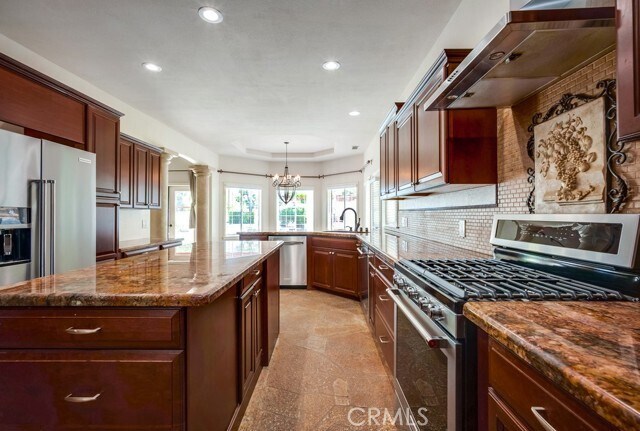 Building Photo - 39555 Ave Bonita