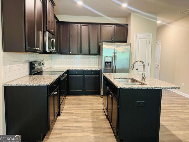 Building Photo - 4957 Elm Brook Dr