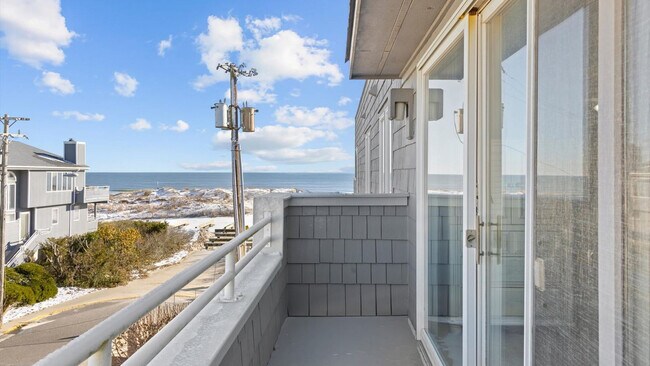 Building Photo - 224 Boardwalk-SI ID1309012P