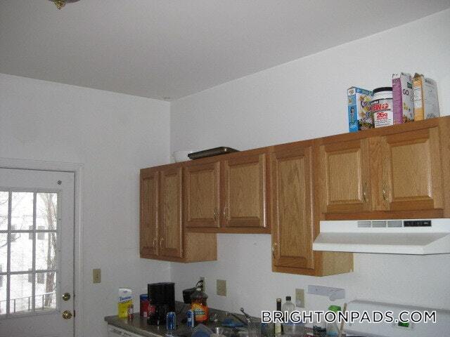 Building Photo - 33 Egremont Rd