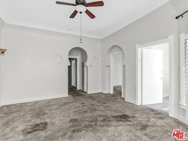 Building Photo - 6407 Orange St