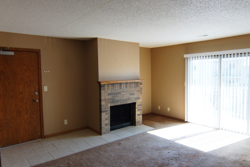 Building Photo - 5100 Emerald Dr