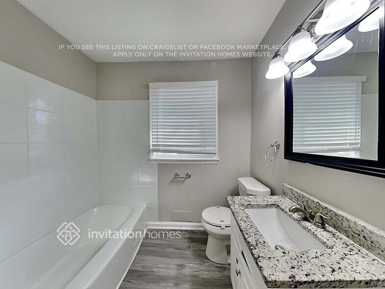 Building Photo - 2932 Heather Dr