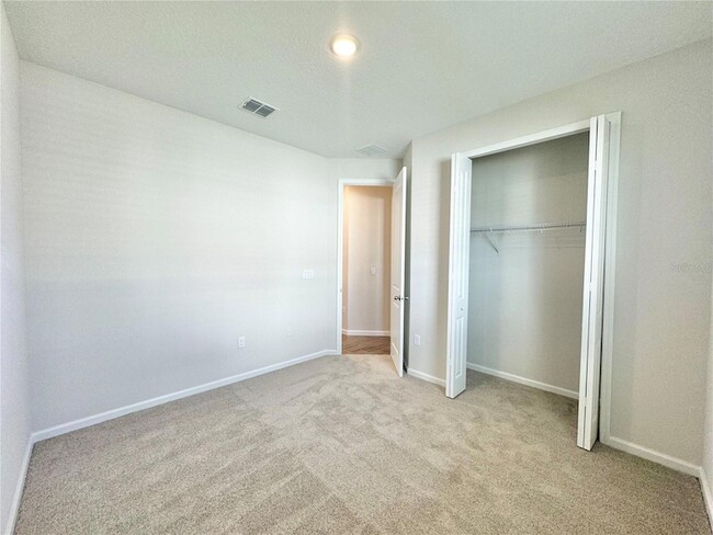 Building Photo - 824 Griffon Ave