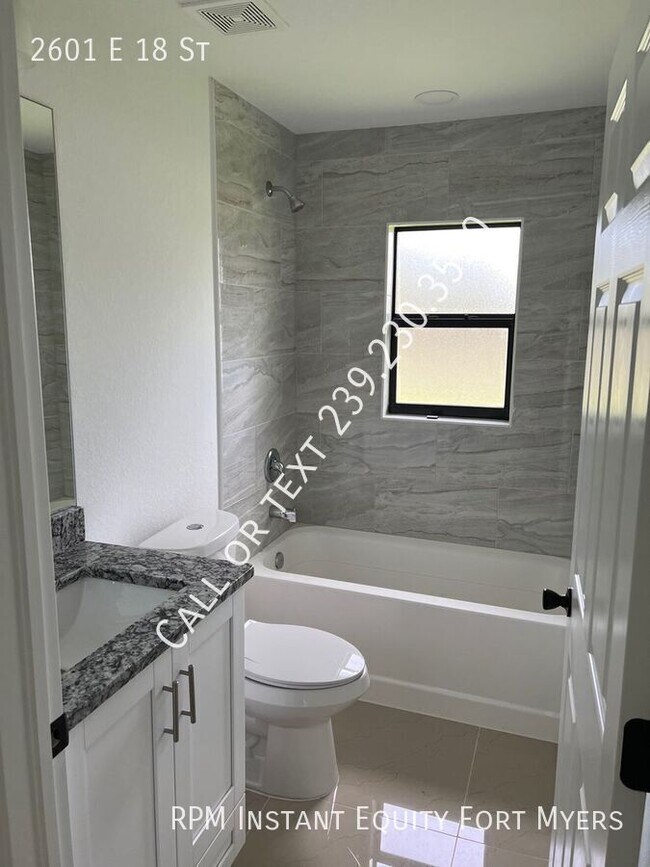 Building Photo - 2601 E 18th St