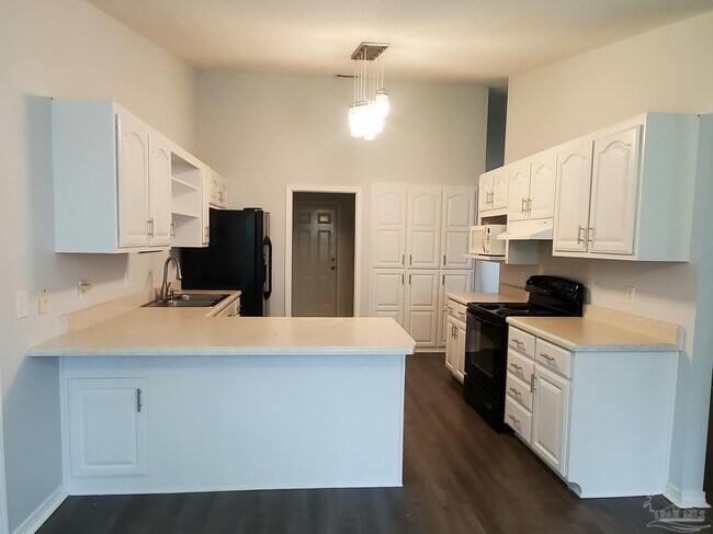 Building Photo - 5065 Copperfield Dr
