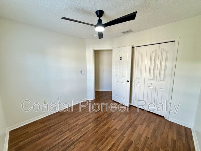 Building Photo - 4311 Deermont Cir