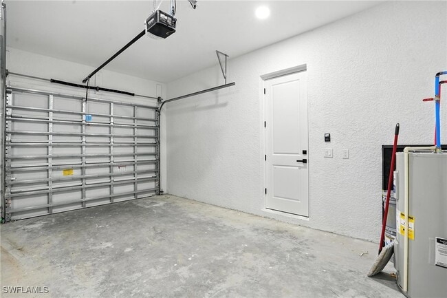 Building Photo - 4881-4883 Leonard Blvd S