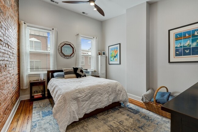 Building Photo - 1418 Richardson St