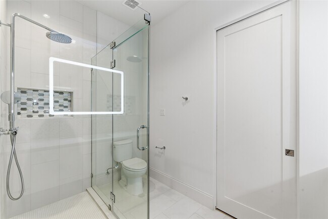 Building Photo - 6273 Piping Rock Ln