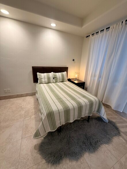 Building Photo - 2253 N Cohonina Cir