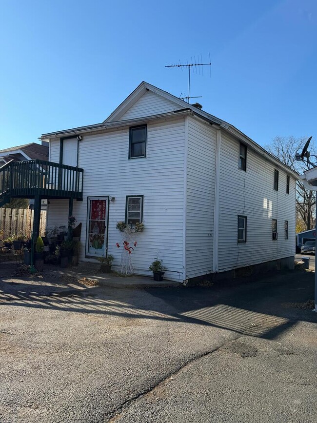 Building Photo - 321 S M.L.K. Jr Ave