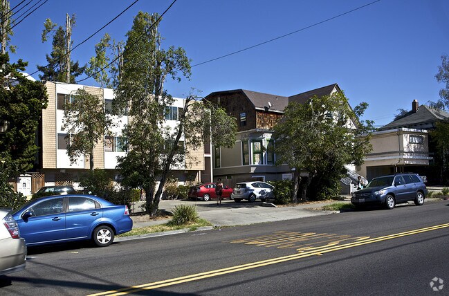 Building Photo - 2243-2245 Ashby Ave