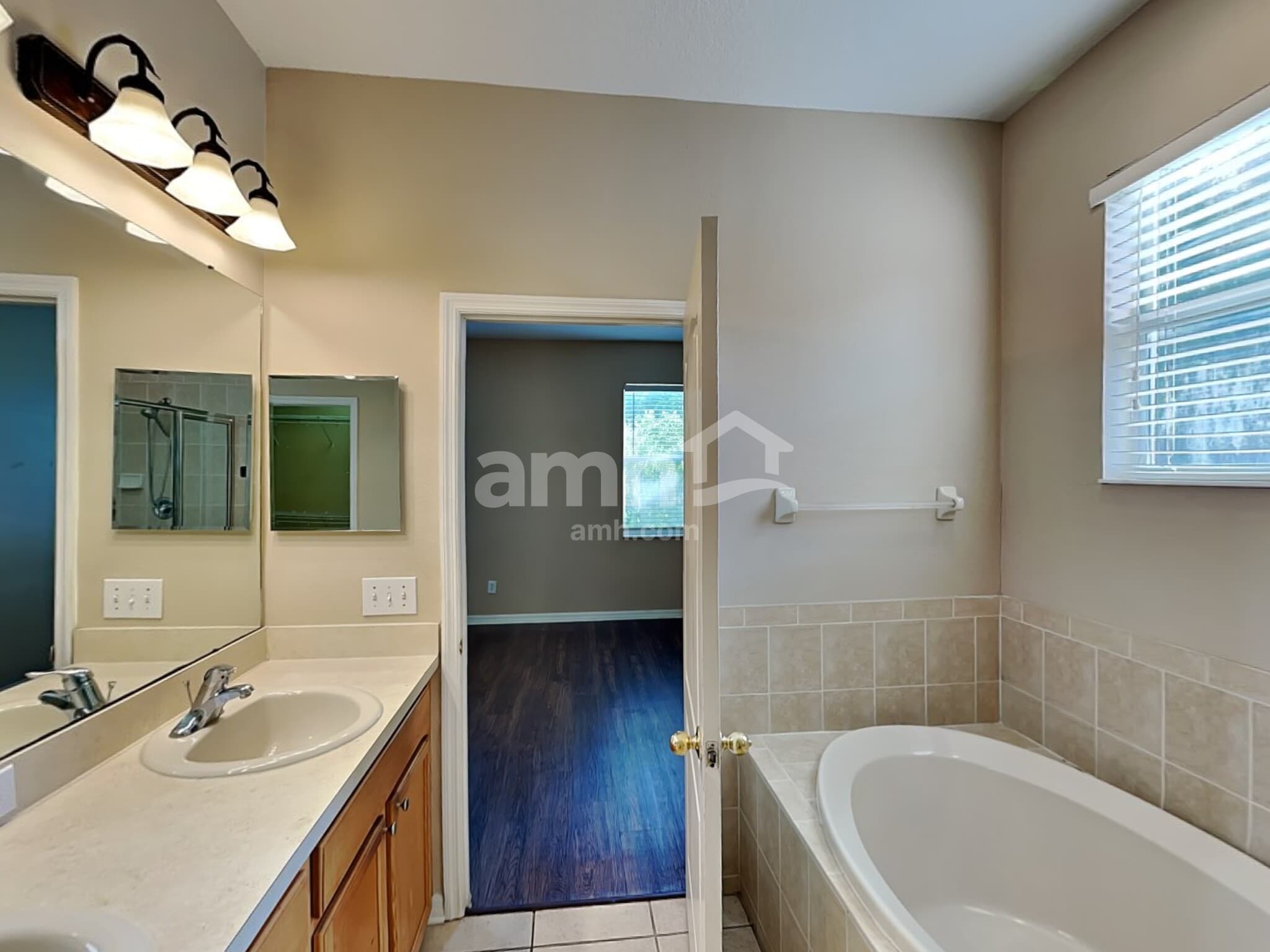 Building Photo - 1003 Windton Oak Dr