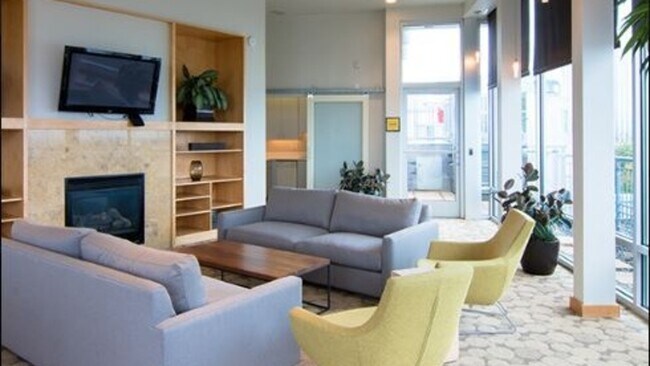 Building Photo - 1231 NE Martin Luther King Jr Blvd