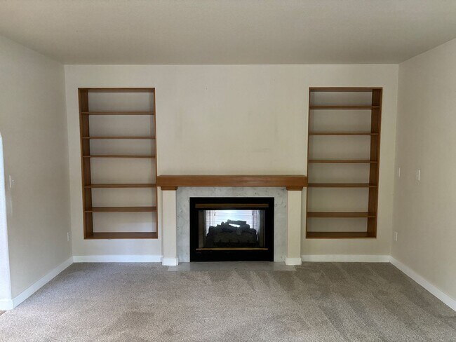 Building Photo - Beautiful 3 Bedroom Lacey House for Rent!