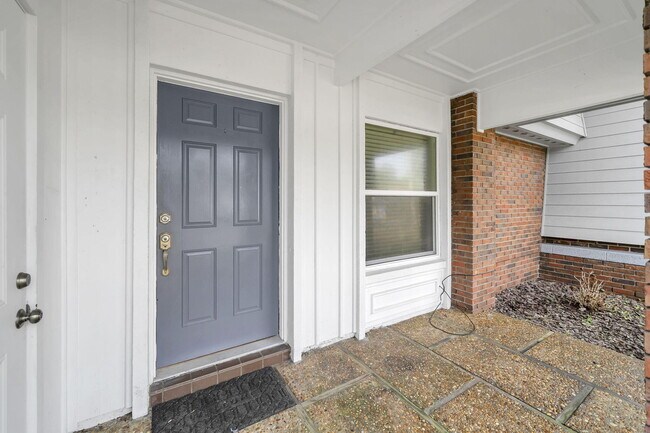 Building Photo - 358 Kepner Dr NE