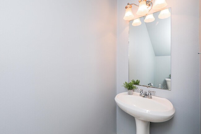 Building Photo - 2619 San Isidro Pkwy