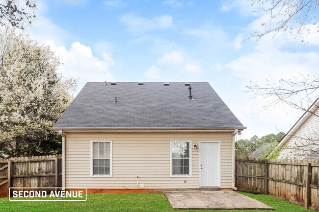 Building Photo - 1402 N Hampton Dr