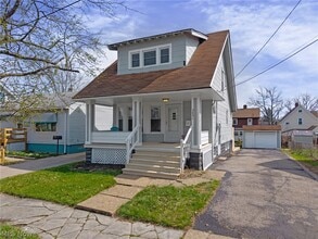 Building Photo - 3451 W 137th St