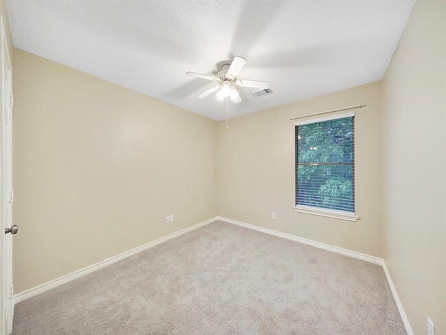 Building Photo - 167 Anise Tree Pl