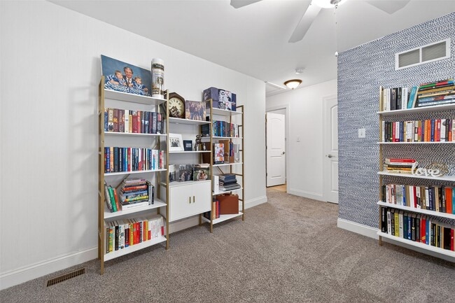 Building Photo - 968 Ridgepointe Pl Cir