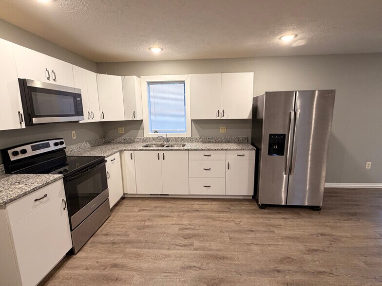 Building Photo - 1026 N 9th St