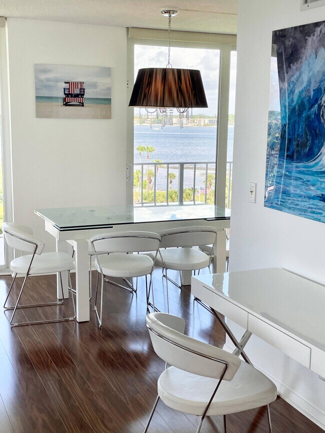 Building Photo - 3360 S Ocean Blvd