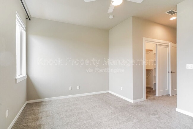 Building Photo - 17346 SW Kite Ln