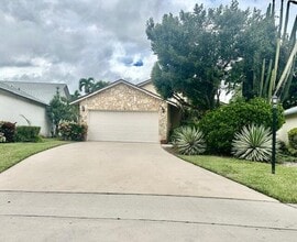 Building Photo - 19913 Villa Medici Pl