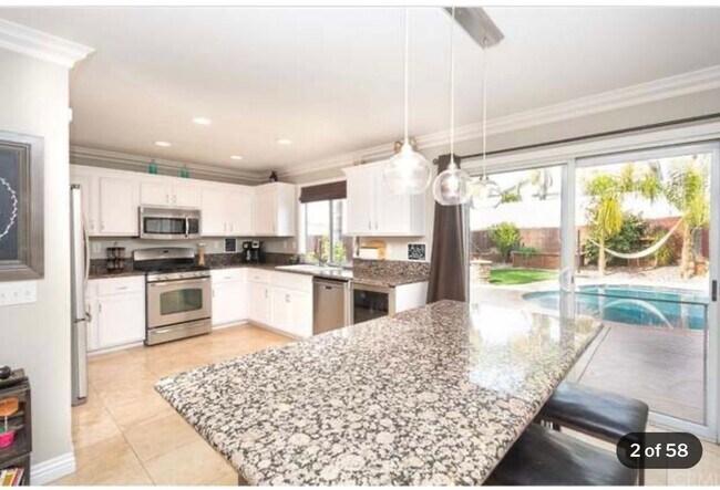 Building Photo - 4 Bed Pool House for Rent in Wildomar