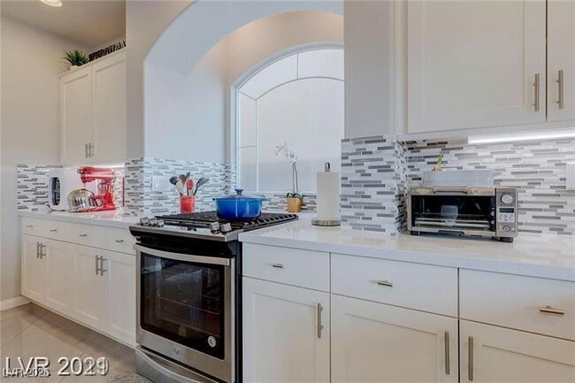 Building Photo - 751 Lieber Wy