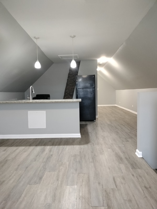 Building Photo - 8320 S Muskegon Ave