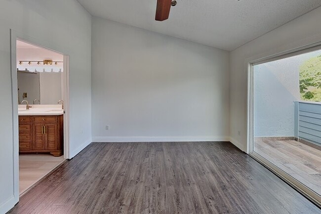 Building Photo - 8212 Citrus Chase Dr