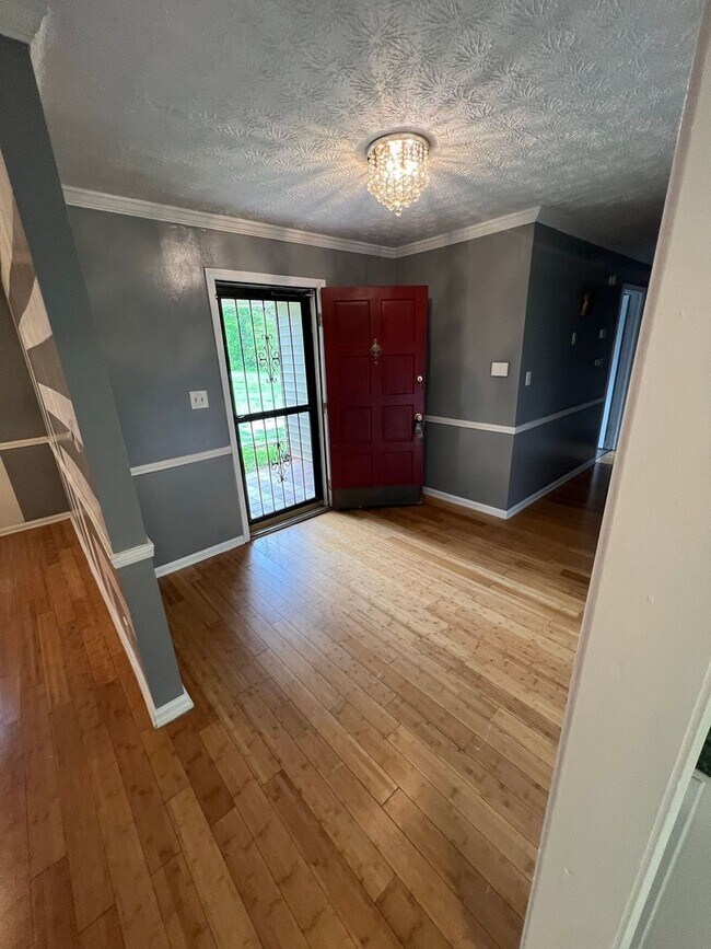 Building Photo - !!!WARNING: AVOID SCAMS CONFIRM RENTAL AT ...