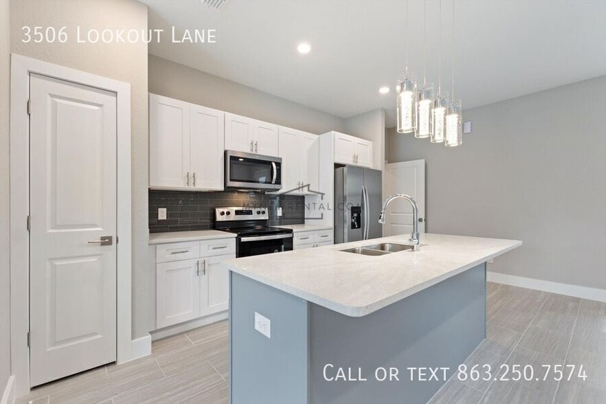 Building Photo - 3506 Lookout Ln