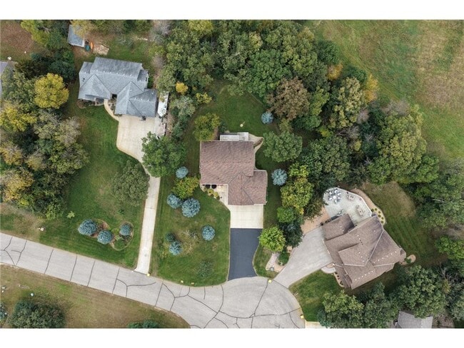 Building Photo - 122 Ridge Rd
