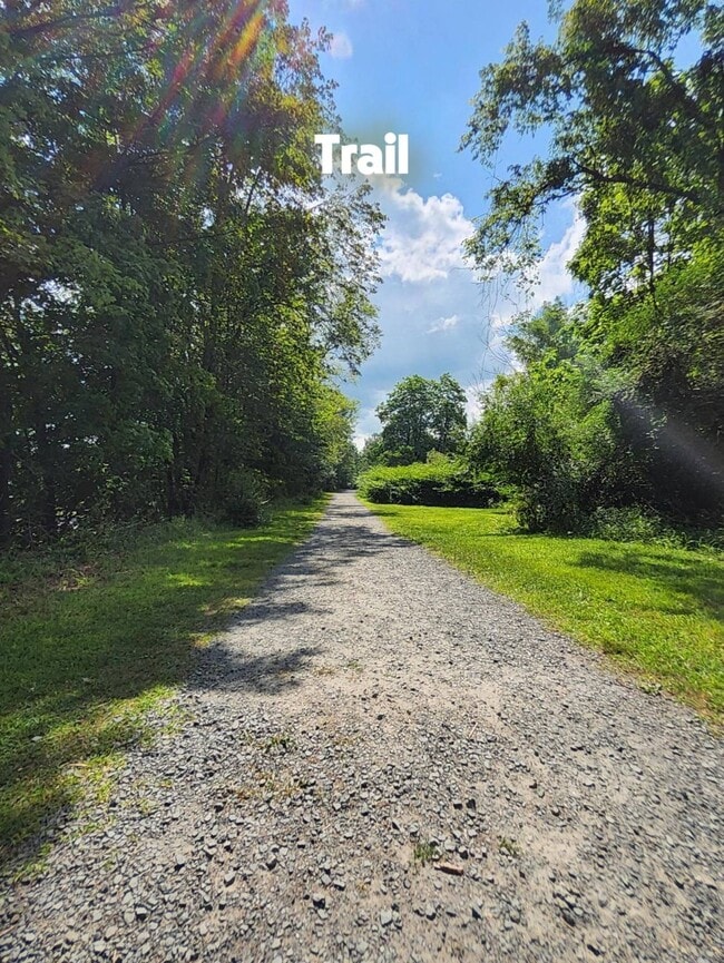 Building Photo - 13 Beth Mor Rd