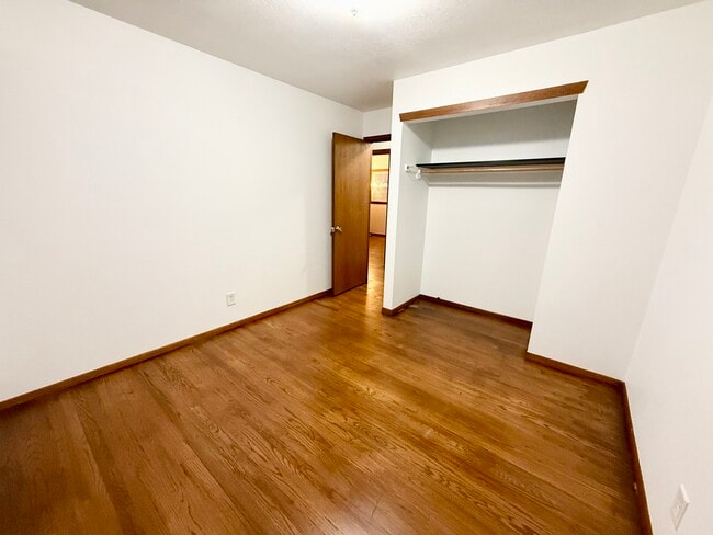 Building Photo - 4535 40th Ave