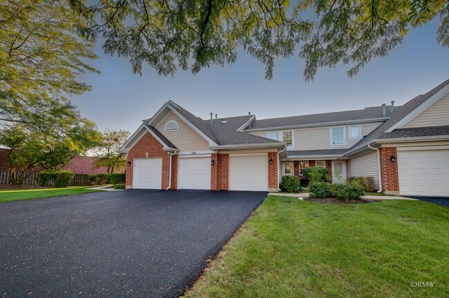 Building Photo - 224 Chesterfield Ct