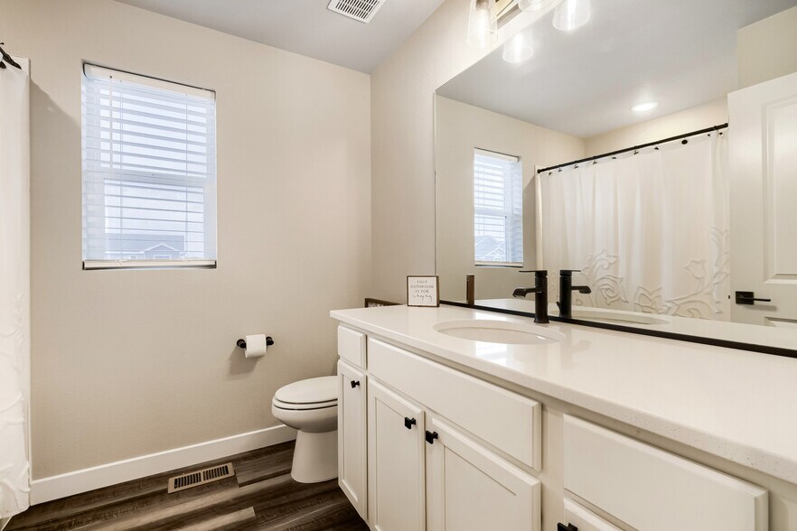 Building Photo - 10717 Luneth Dr