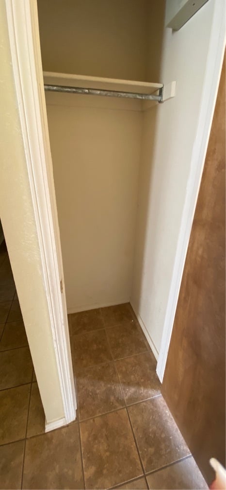 Building Photo - 9540 D J L Dr