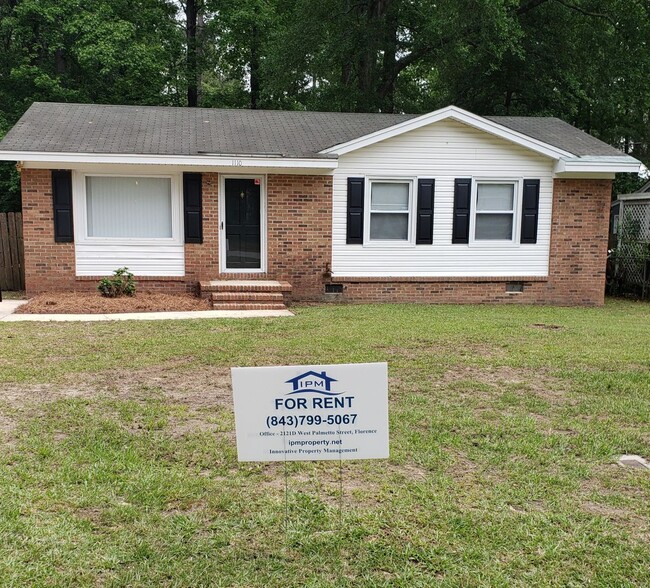 Primary Photo - 3 bedroom 2 bath located off of Cherokee i...