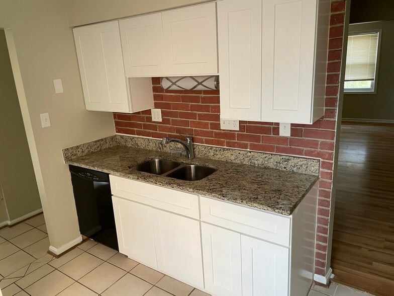 New Cabinets and Countertops - 36 Bristol Ct