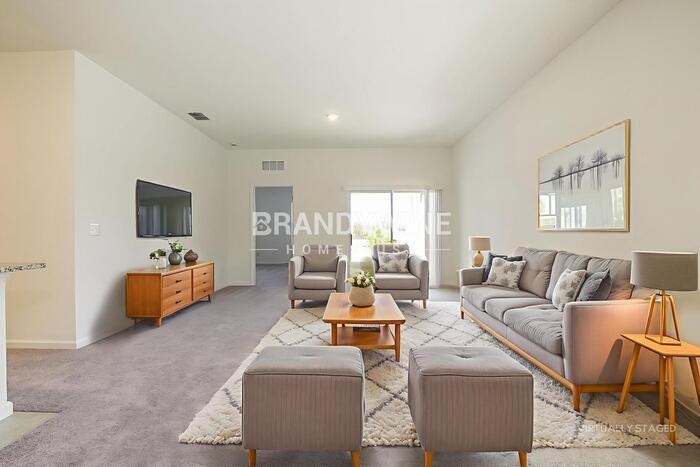 Building Photo - 1343 Dalkeith Cv