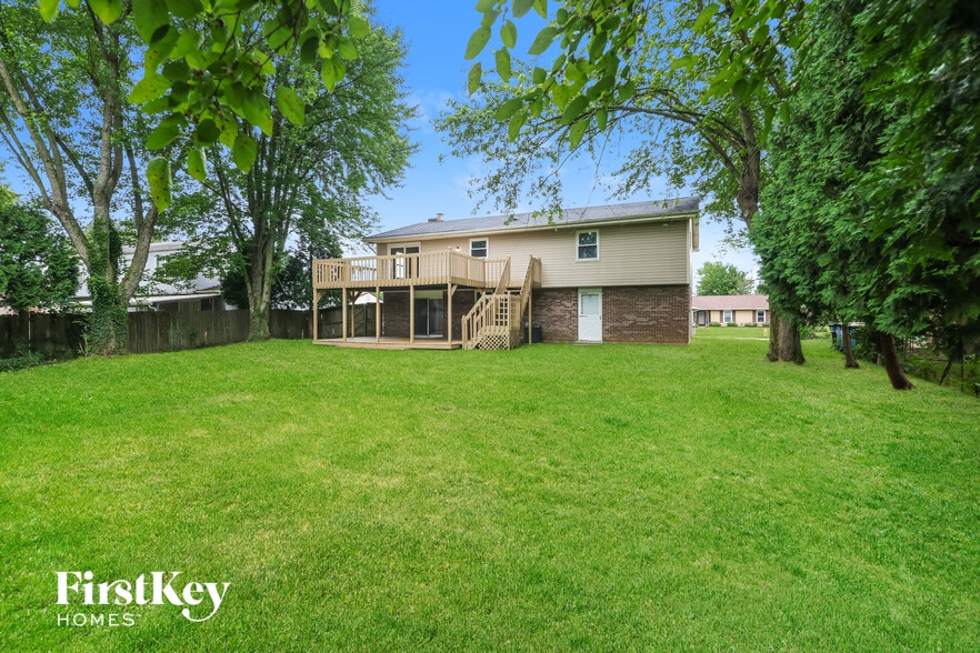 Building Photo - 4287 Honeybrook Ave