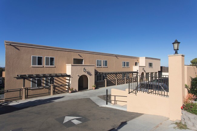 Primary Photo - Point Loma 1BR with W/D In-Unit, Great Vie...