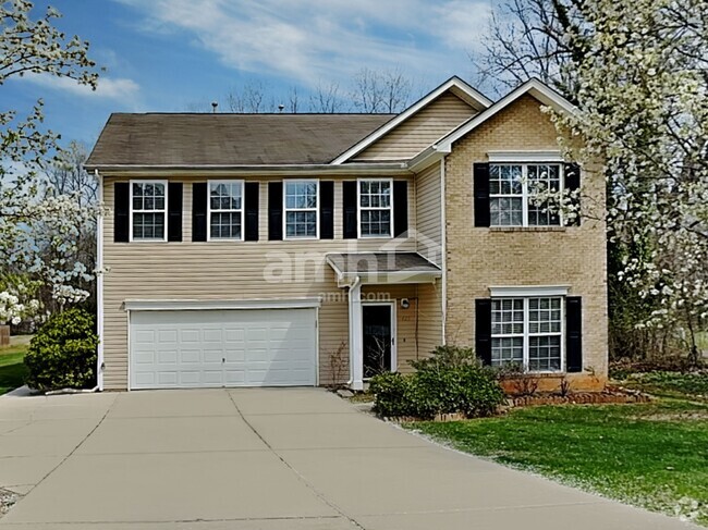 Building Photo - 1425 Youngs Mill Rd