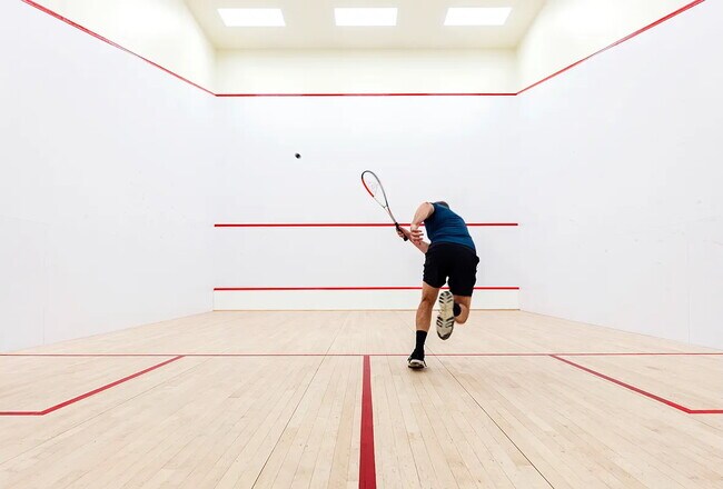 Building Photo - 11 Hoyt St