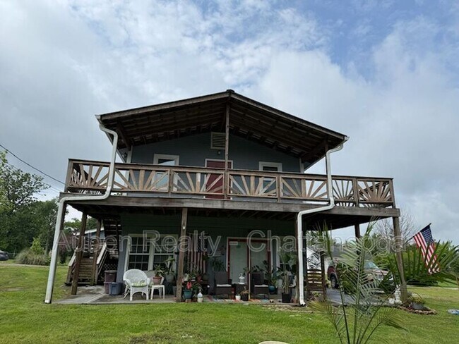 Building Photo - 6300-C W Hwy 136